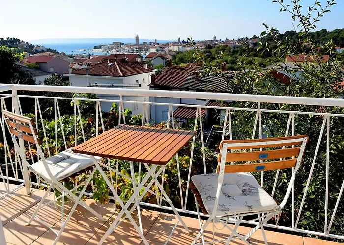 Apartments Rab City View